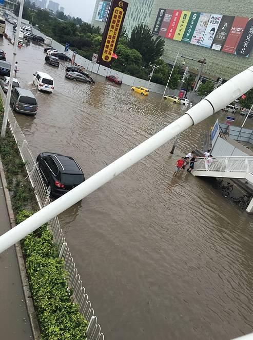 B2B餐饮采购：天津城被特大暴雨袭击